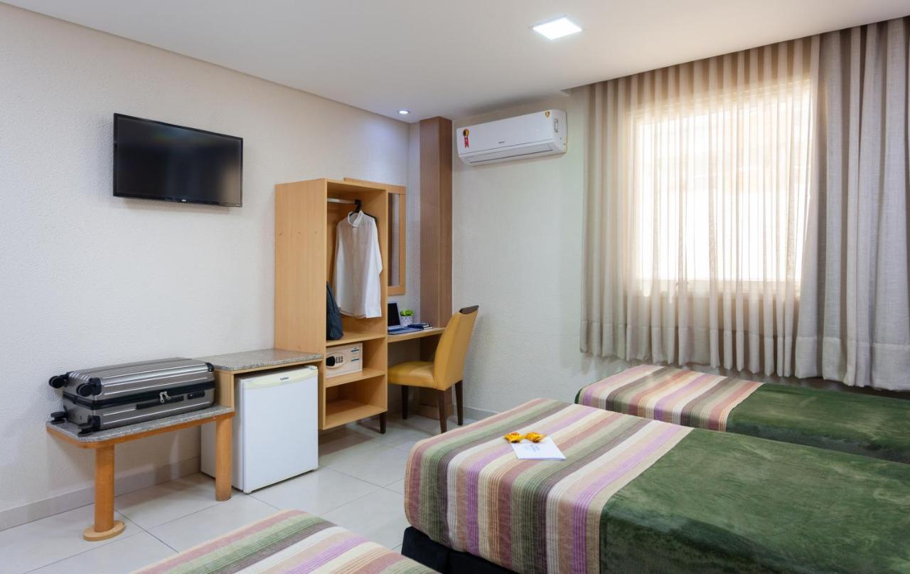 Hotel Olympia 维拉维尔哈 外观 照片